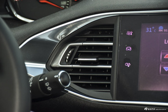 2015款东风标致308S 1.6T自动睿驰版