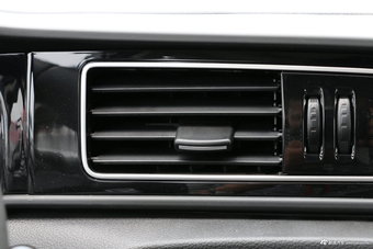 2017款骏派D60 1.5L手动豪华型