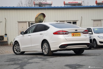 2017款福特蒙迪欧1.5T自动时尚型