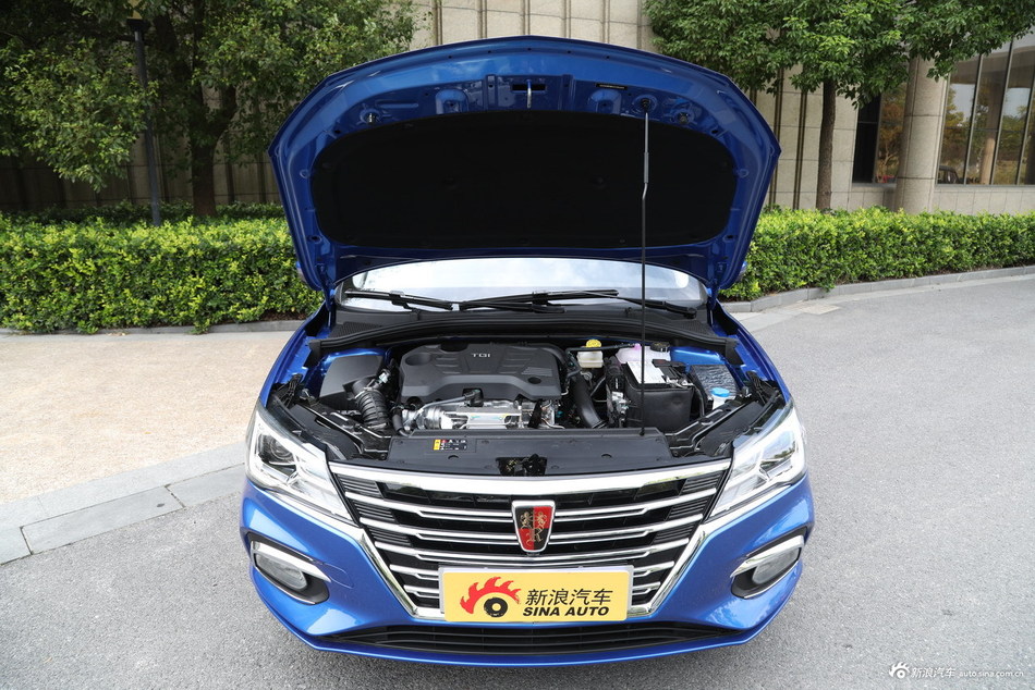 2019款荣威i5 20T自动智联网超能智尊版 