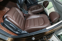 2016款海马V70 2.0L手动适·畅型 6座