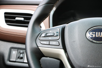 2017款斯威X7 1.5T自动智尊型