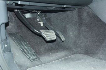 2017款发现3.0自动V6首发限量版