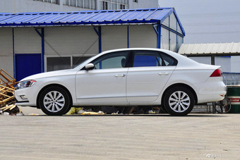 2017款宝来1.6L自动舒适型