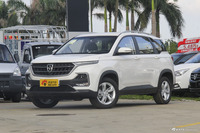 2018款宝骏530 1.5T手动舒适型