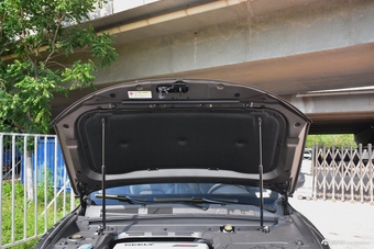 2018款吉利博越1.8TD手动智雅型