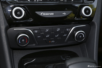 2017款福美来F7 1.5T 7座自动舒适型