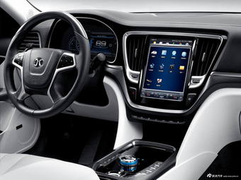 2017款北汽新能源EH300