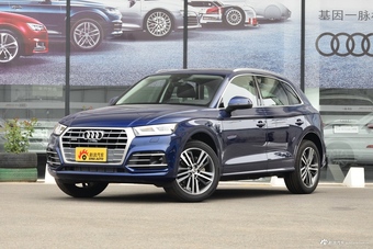 2018款奥迪Q5L 2.0T自动45 TFSI Sport