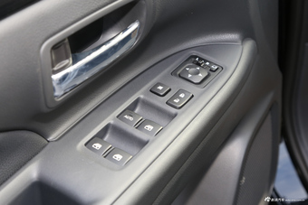 2016款欧蓝德2.4L自动四驱尊贵版7座