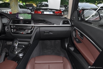 2018款宝马3系2.0T自动320Li 领先型M运动套装
