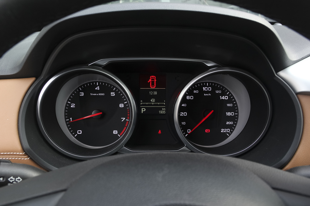  2017款锐腾1.5T 20T自动尊享版