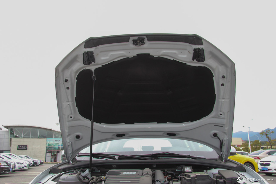 2017款奥迪A3 1.4T自动Sportback 35 TFSI风尚型