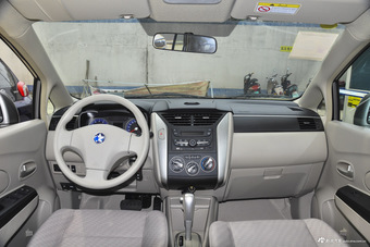 2015款启辰D50 1.6L自动时尚版图片