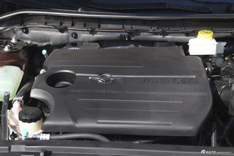 2017款海马M6 1.5T自动豪华型