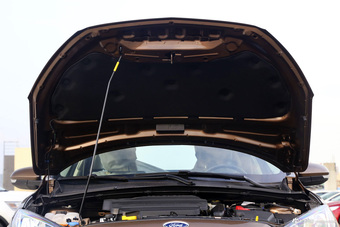 2017款福睿斯1.5L自动舒适型