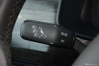 2017款柯迪亚克1.8T自动330TSI两驱豪华版7座