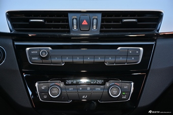 2019款宝马X1 2.0T自动sDrive20Li领先型