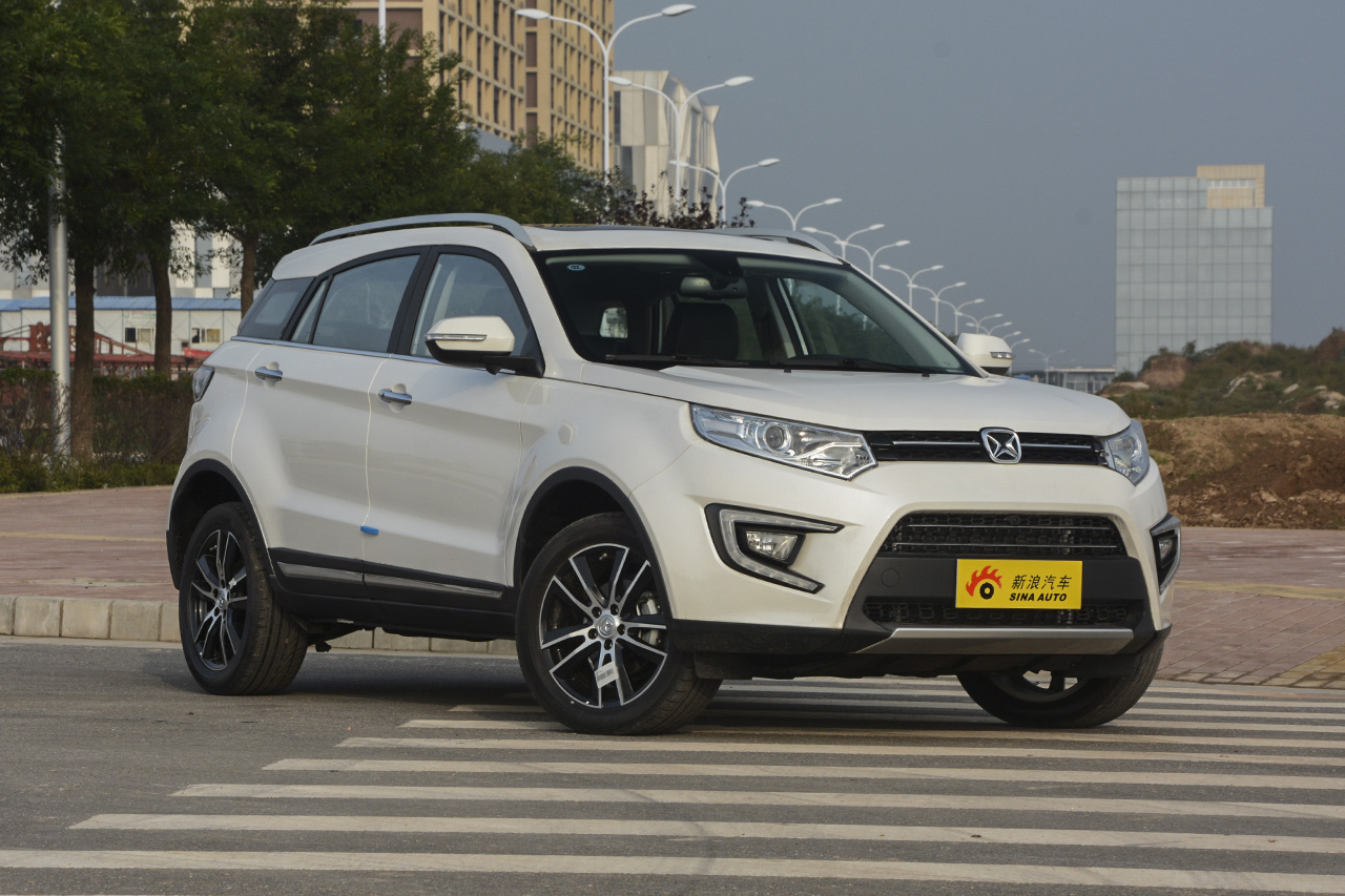 2016款驭胜S330 1.5T自动两驱旗舰版