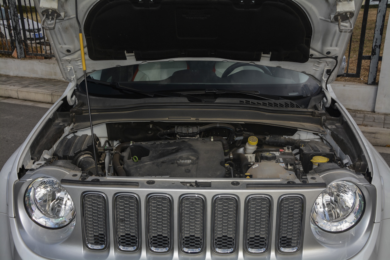 2017款自由侠1.4T自动智能版图片