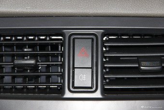 2016款五菱荣光V 1.5L手动实用型