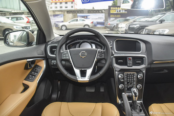 2017款沃尔沃V40 1.5T自动T3 智逸版