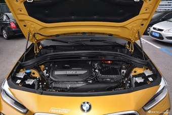 2018款宝马X2 2.0T sDrive 25i 豪华型M越野套装国V图片