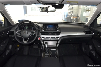 2018款雅阁1.5T自动豪华版260TURBO