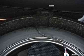 2017款宝骏560 1.5T DCT旗舰型