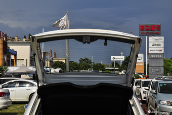 2016款昕动1.6L自动 改款 前行版