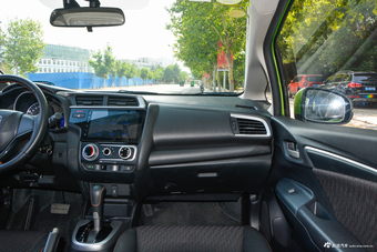 2018款飞度1.5L CVT潮跑+版