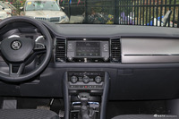 2017款柯迪亚克1.8T自动330TSI两驱舒适版5座 