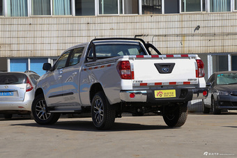 2015款雄师F22 1.9T手动两驱柴油标准型