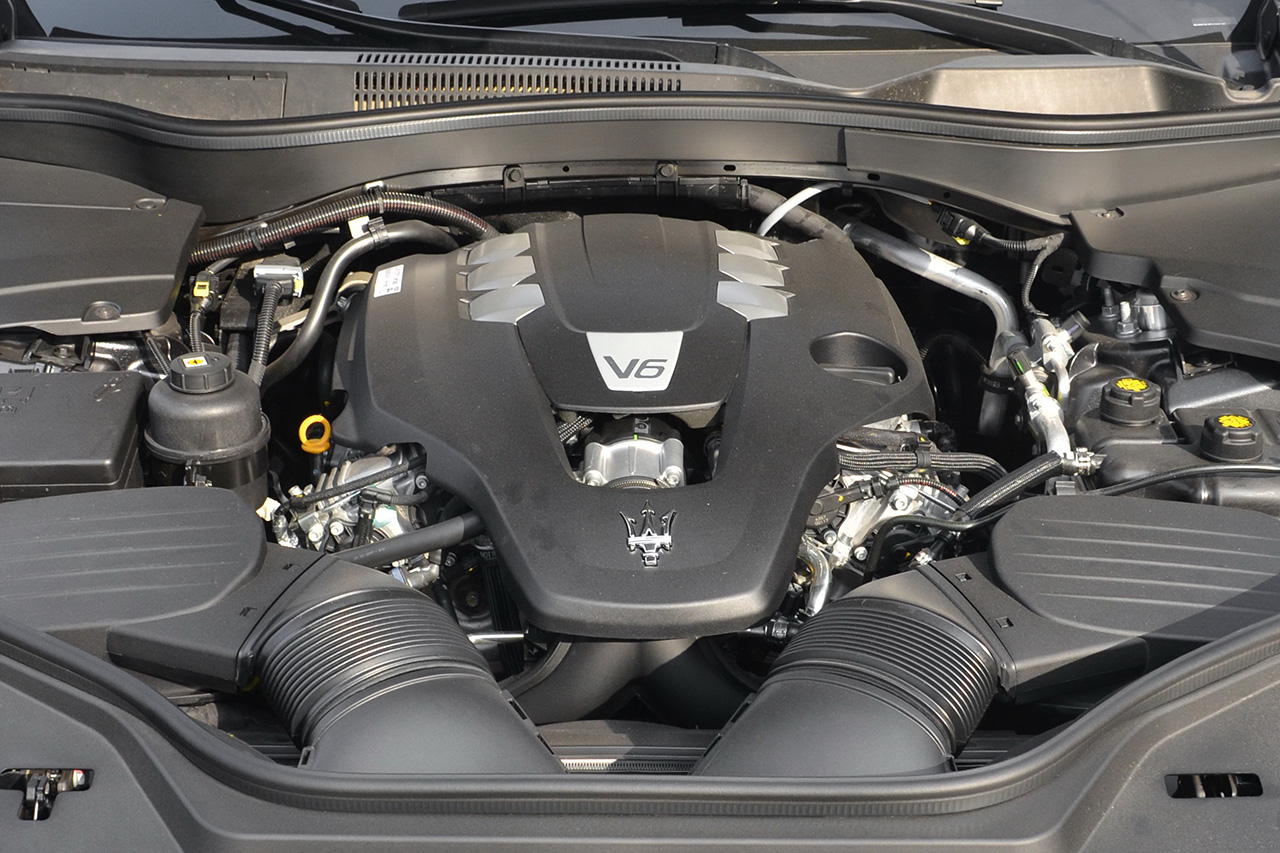 2018款Levante 3.0T自动350Hp 标准版