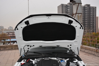 2019款奥迪A4L 2.0T自动40 TFSI时尚型 国V