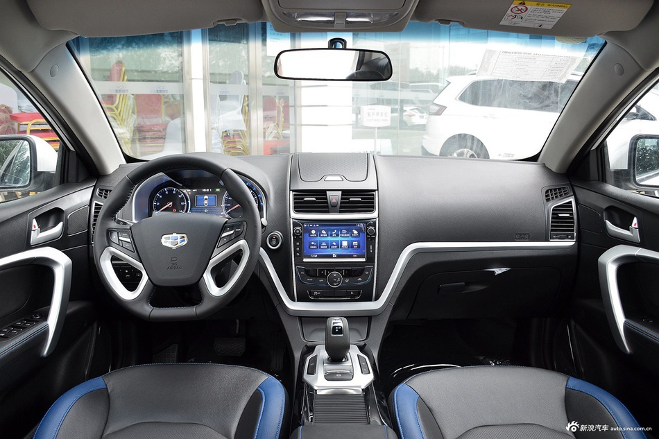 2016款吉利帝豪EV三厢精英型 白色