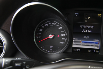 2018款奔驰GLC260 2.0T自动 4MATIC豪华型