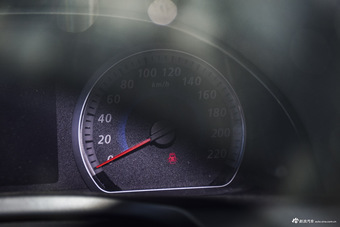 2014款 众泰Z300 新视界 1.5L 手动尊贵型