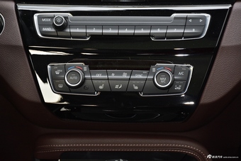 2019款宝马X1 1.5T自动sDrive18Li尊享型