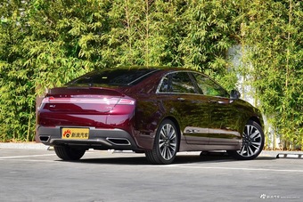 2017款林肯MKZ 2.0H自动尊耀版