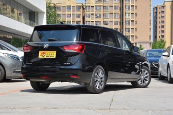 2018款别克GL6 1.3T自动18T尊贵型6座