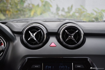 2018款东南DX3 1.5T自动豪华型