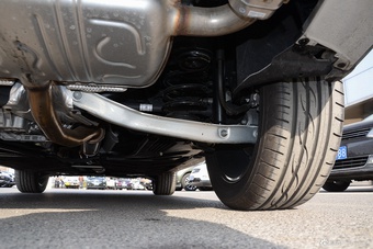 2017款英菲尼迪QX30 2.0T自动四驱运动版