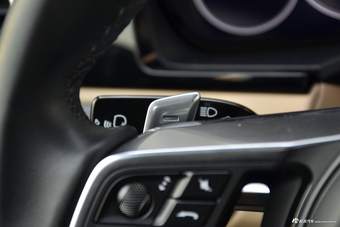 2018款卡宴3.0T自动