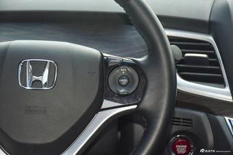 2016款杰德1.8L CVT豪华尊享版5座