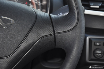 2013款QQ 1.0L手动快乐版