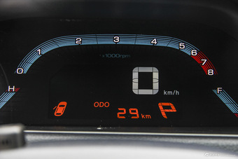 2016款纳5 1.8T自动智尊型