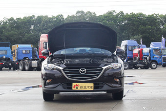 2016款马自达CX-4 2.0L自动两驱蓝天领先版