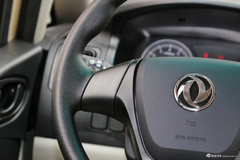 2017款菱智M3L改款1.6L手动7座舒适型