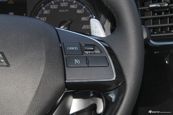 2018款欧蓝德2.4L自动四驱豪华版7座